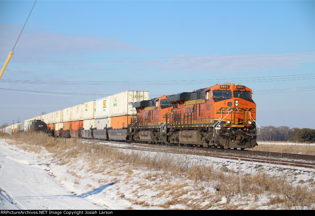 BNSF 6801 East